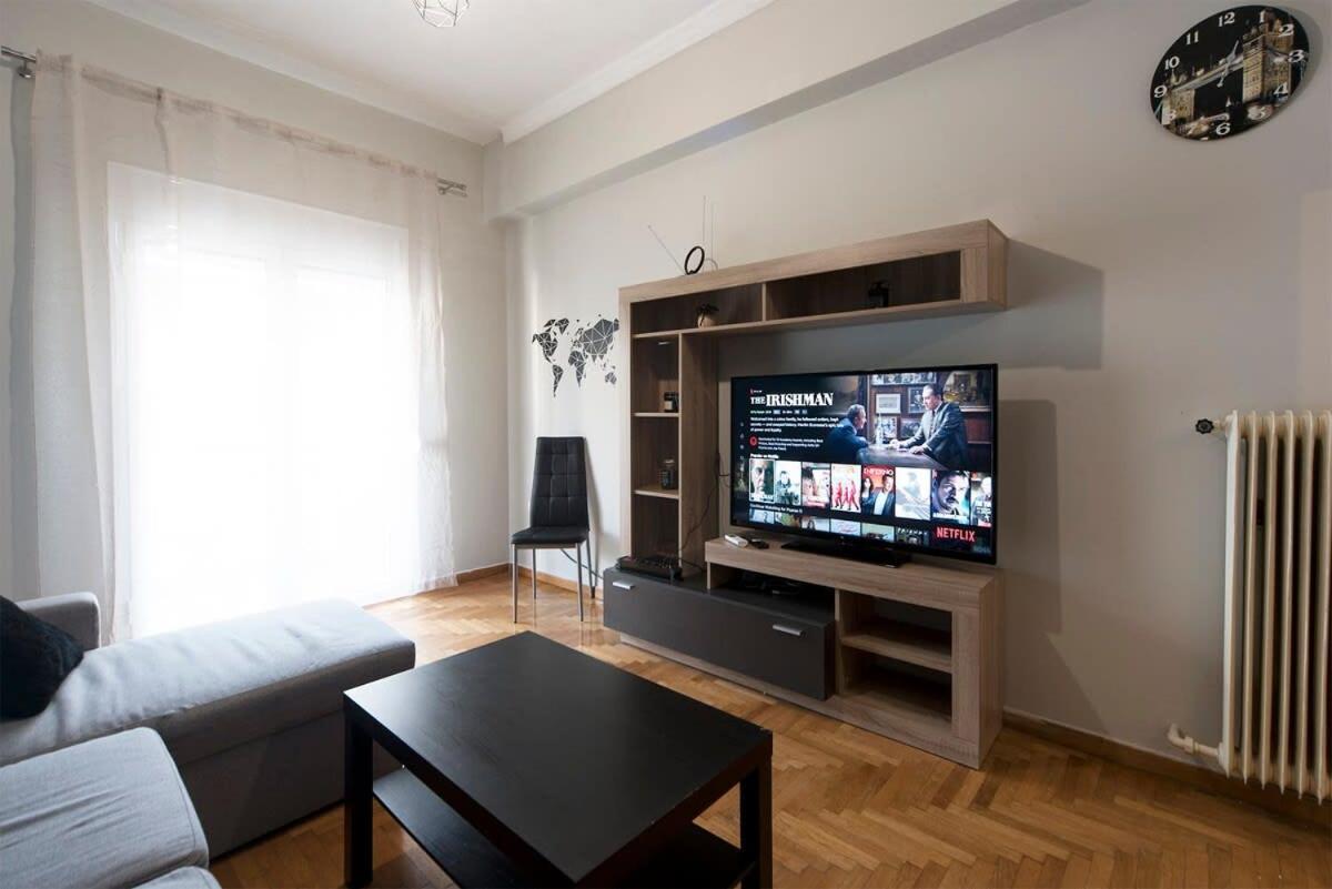 Central Apartment 3' To Metaksourgio Metro Station 아테네 외부 사진