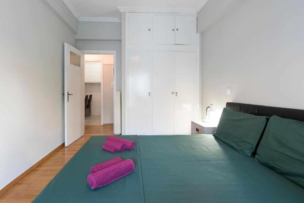 Central Apartment 3' To Metaksourgio Metro Station 아테네 외부 사진
