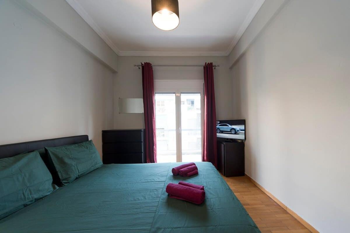 Central Apartment 3' To Metaksourgio Metro Station 아테네 외부 사진
